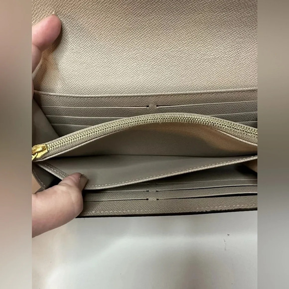 Authentic Louis Vuitton Twist Purse Epi Black Portefeuille Wallet With Box Chain - Picture 14 of 17